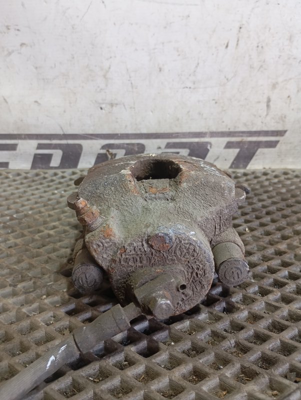 Суппорт Volkswagen Touareg 2006 GP