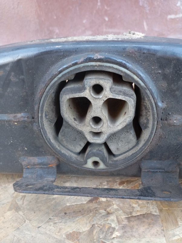 Балка Volkswagen Touareg 2006 GP