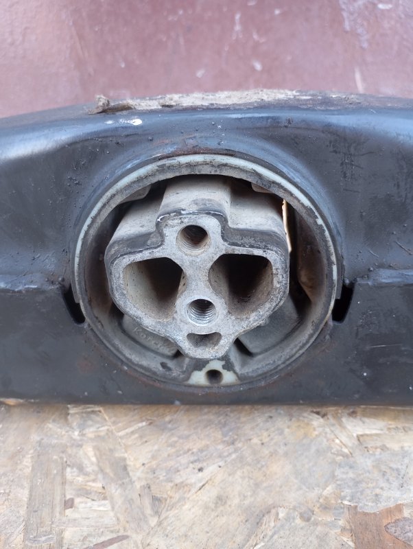 Балка Volkswagen Touareg 2006 GP