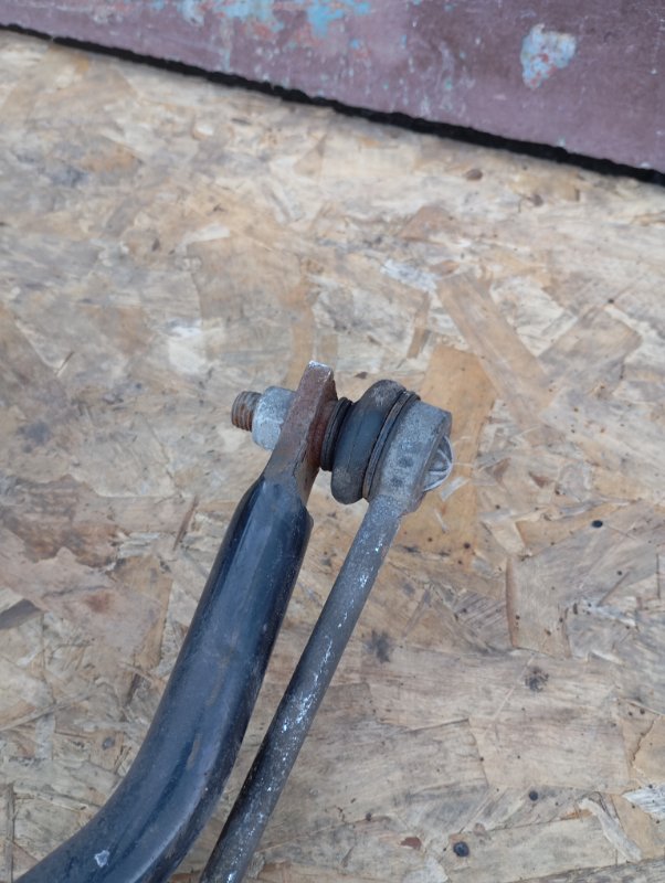 Стабилизатор Skoda YETI 2011 5L