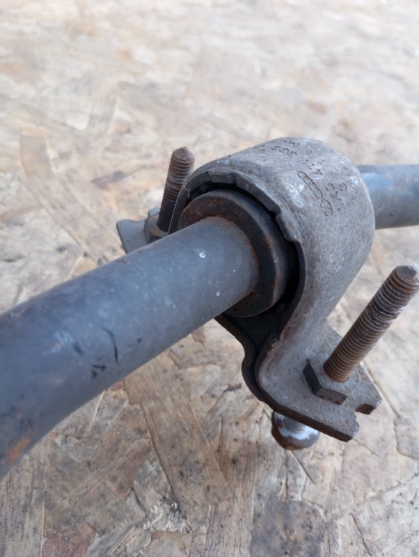 Стабилизатор Skoda YETI 2011 5L