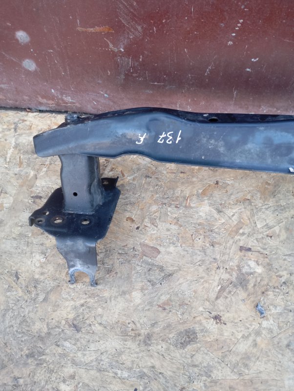 Усилитель бампера Volkswagen Touareg 2006 GP