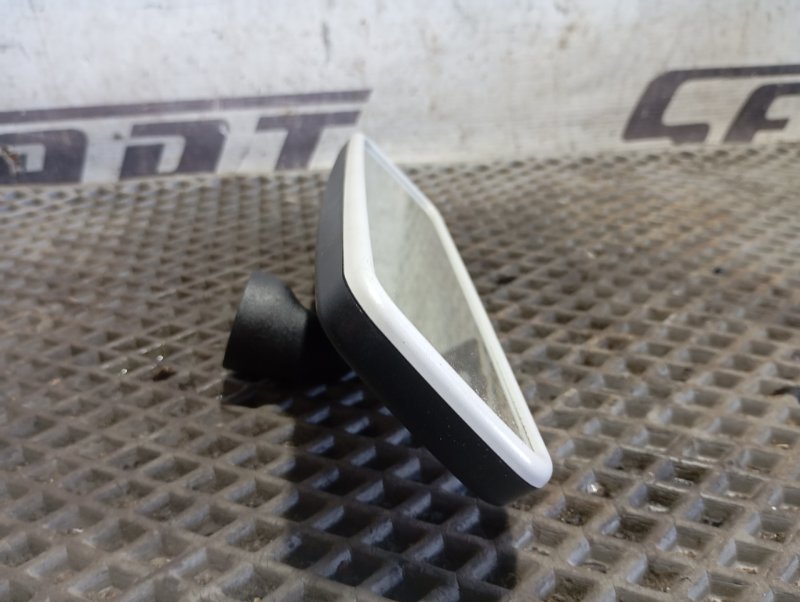 Зеркало Skoda YETI 2015