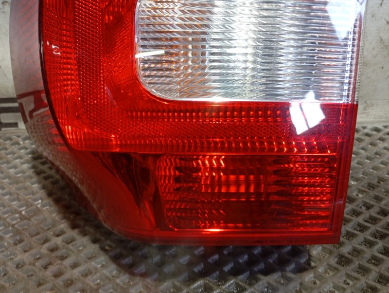 Фонарь Skoda YETI 2015