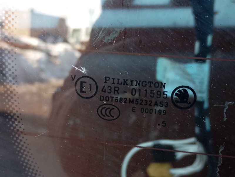 Крышка багажника Skoda YETI 2015