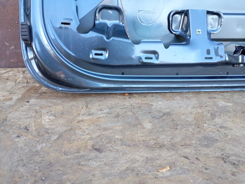 Крышка багажника Skoda YETI 2015