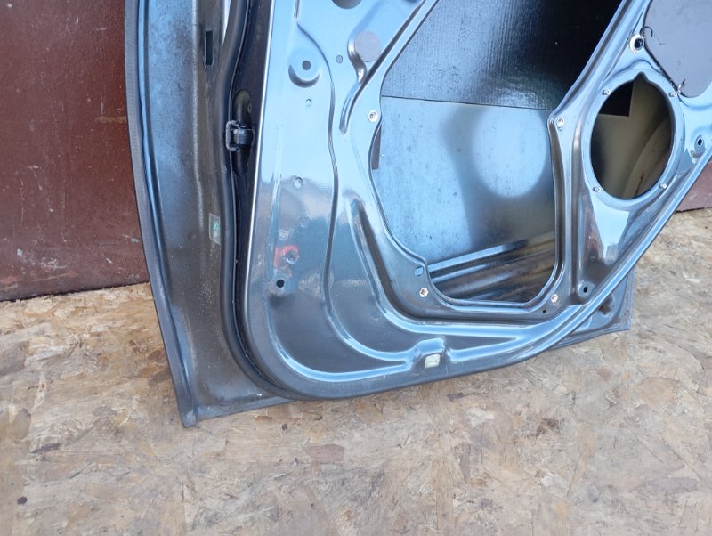 Дверь Skoda YETI 2015