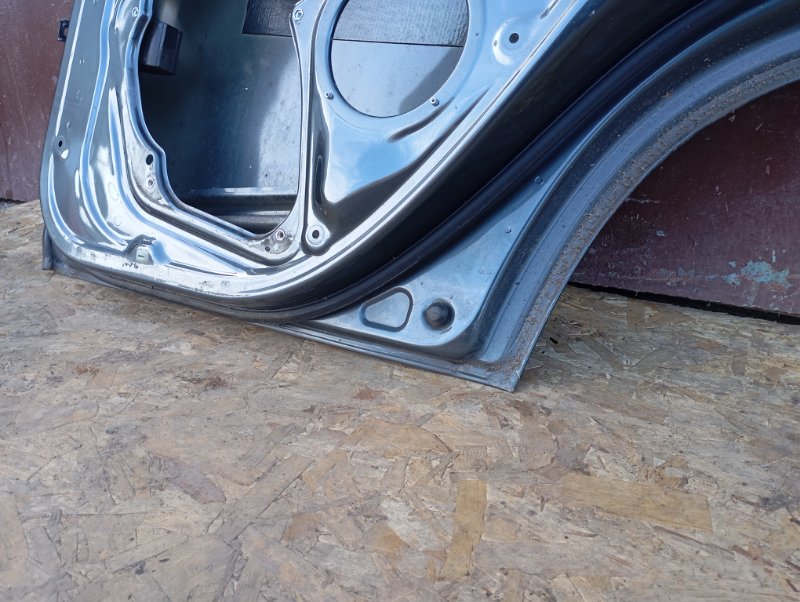 Дверь Skoda YETI 2015