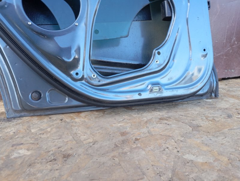 Дверь Skoda YETI 2015