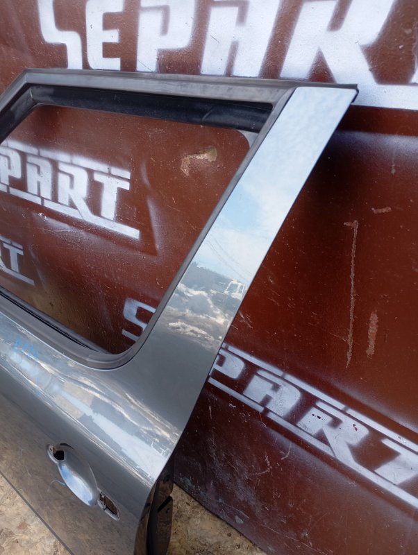 Дверь Skoda YETI 2015