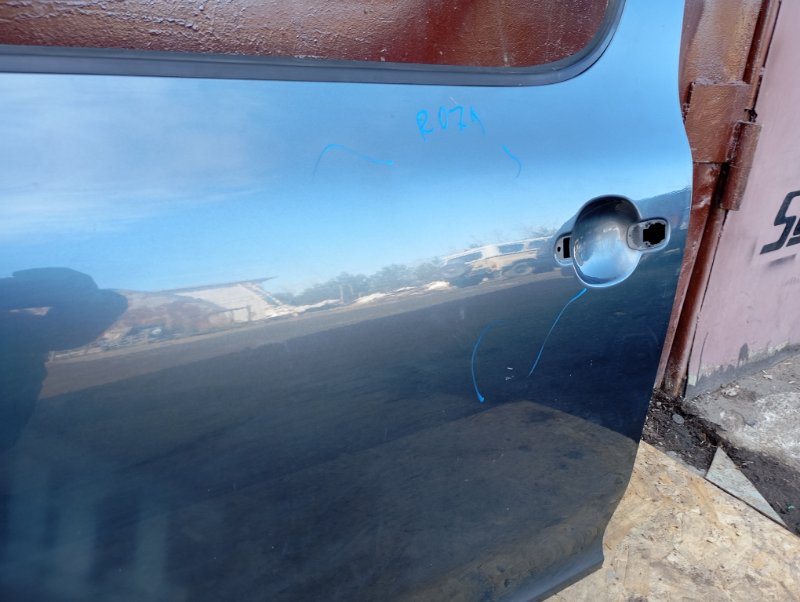 Дверь Skoda YETI 2015