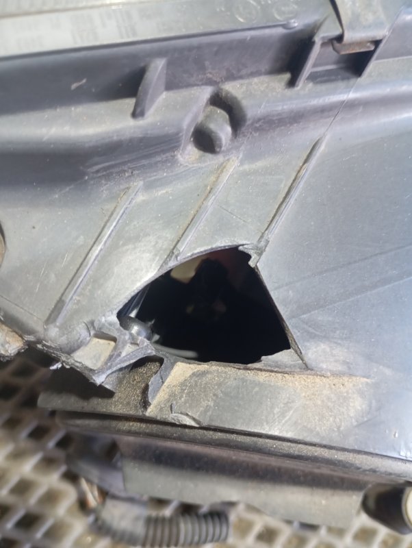 Фары Skoda YETI 2015