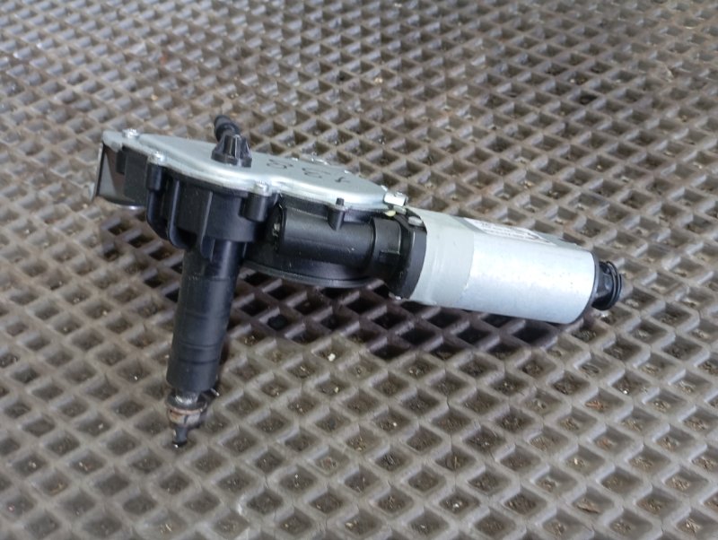 Моторчик дворников Skoda YETI 2015