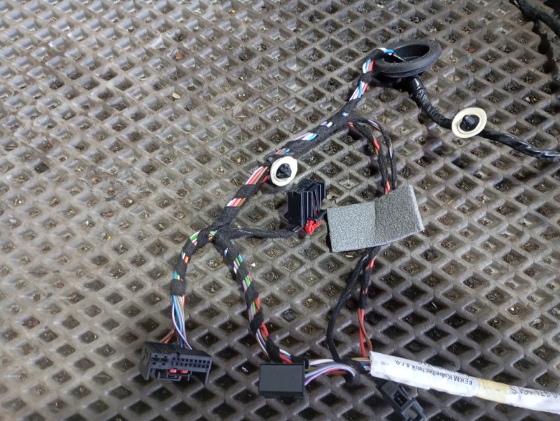 Проводка (коса) Skoda YETI 2015