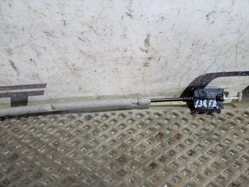 Тросик открывания двери Skoda YETI 2015