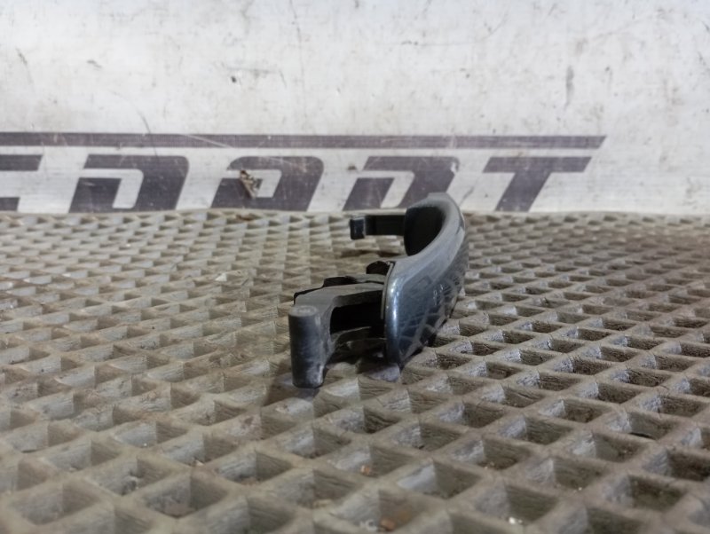 Ручка двери Skoda YETI 2015