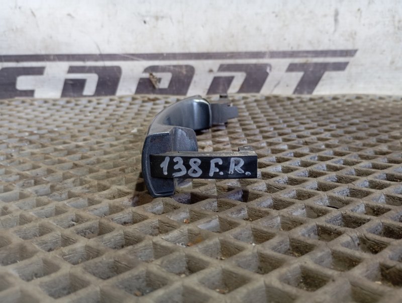 Ручка двери Skoda YETI 2015