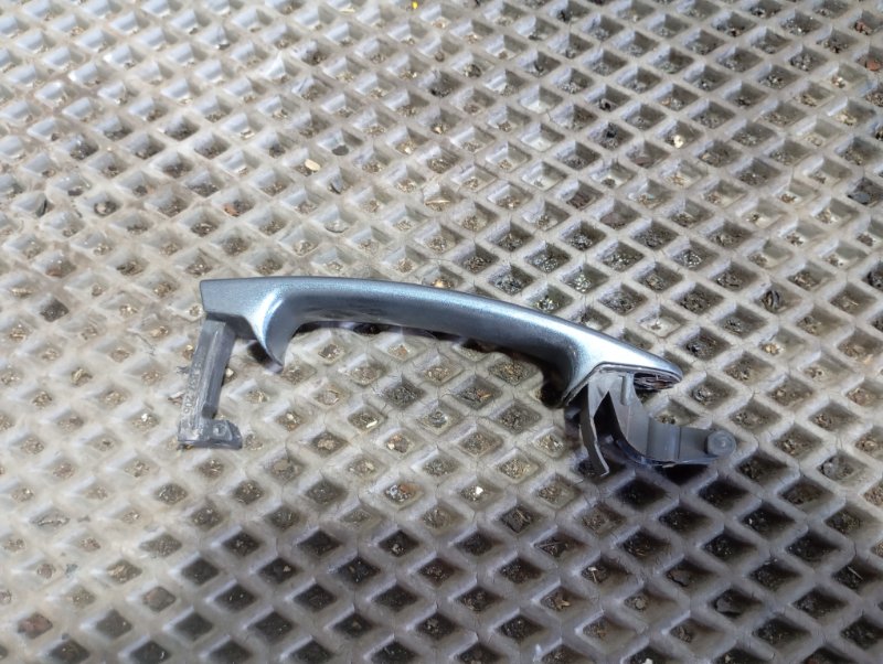 Ручка двери Skoda YETI 2015