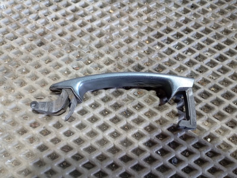 Ручка двери Skoda YETI 2015