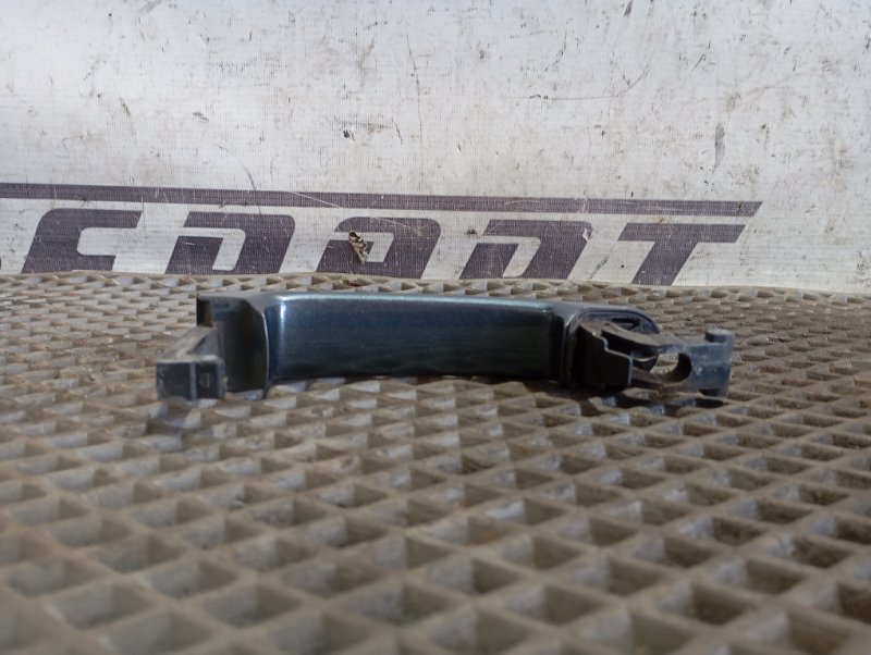 Ручка двери Skoda YETI 2015