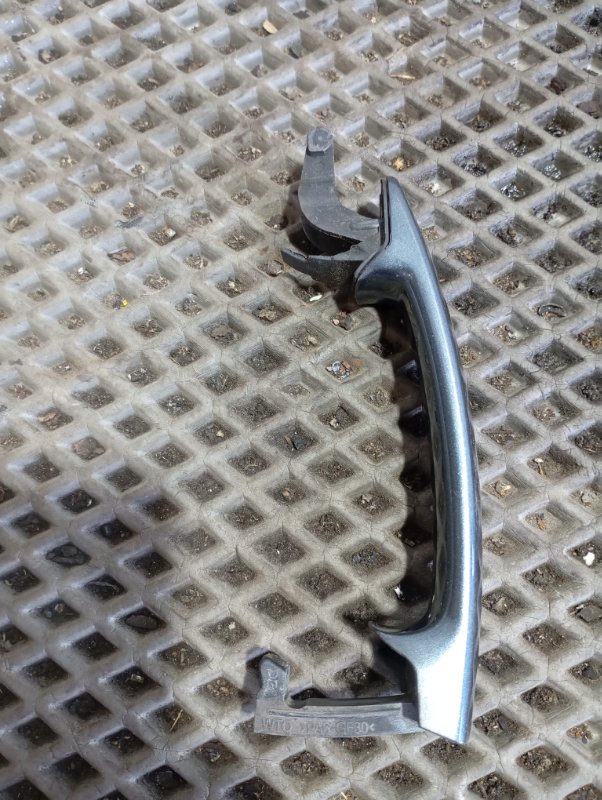 Ручка двери Skoda YETI 2015