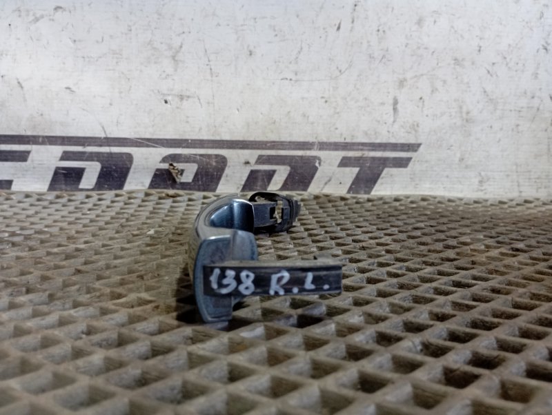 Ручка двери Skoda YETI 2015