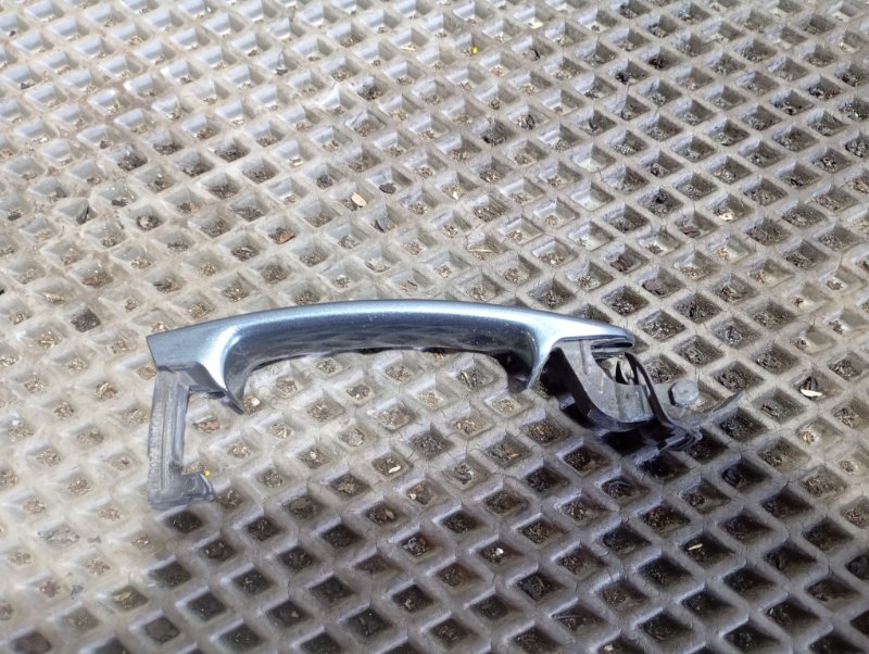 Ручка двери Skoda YETI 2015