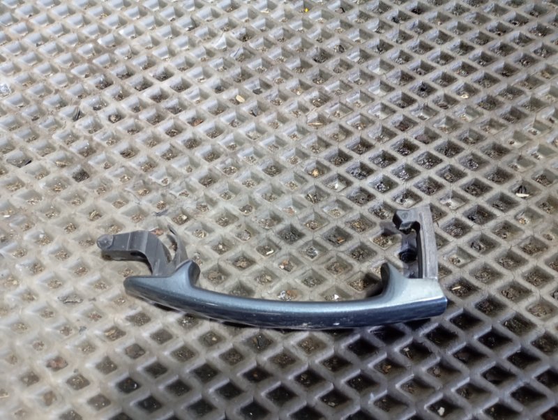 Ручка двери Skoda YETI 2015