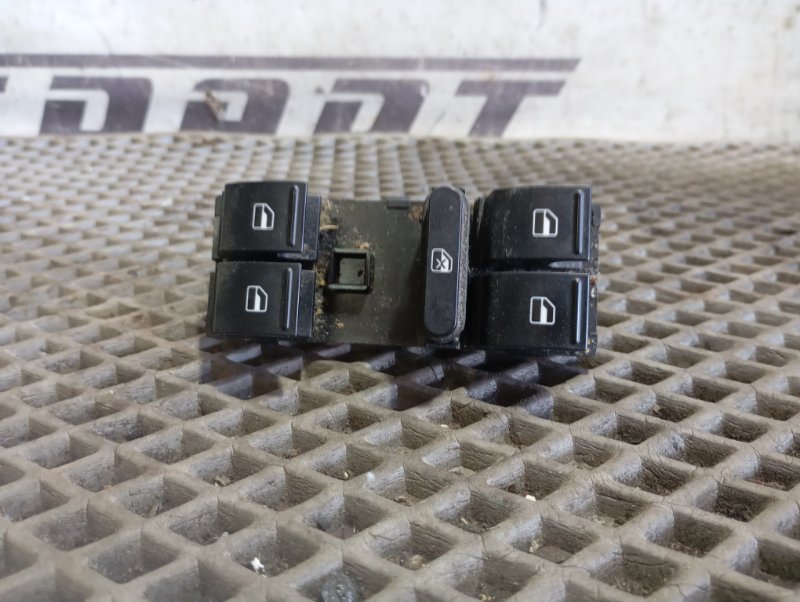 Блок кнопок Skoda YETI 2015