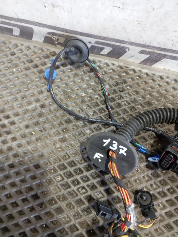 Коса двери Volkswagen Touareg 2006 GP