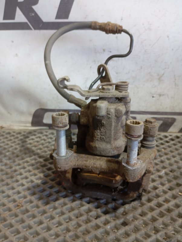 Суппорт Skoda YETI 2011 5L