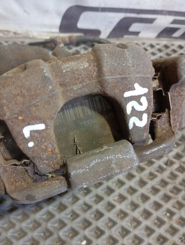 Суппорт Skoda YETI 2011 5L