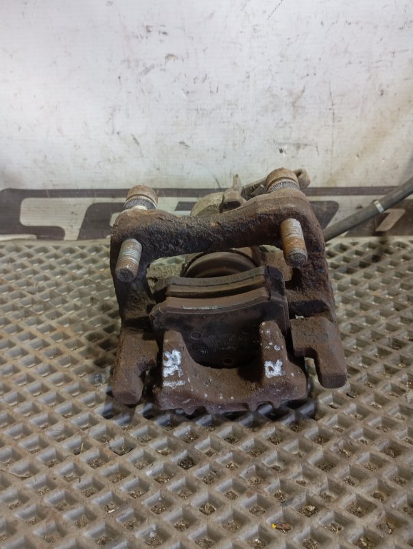 Суппорт Skoda YETI 2011 5L