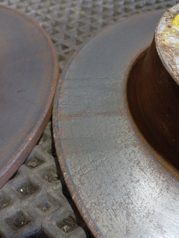 Диски тормозные Skoda YETI 2011 5L