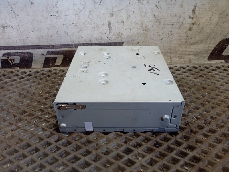 Блок управления Audi Q5 2010 8R