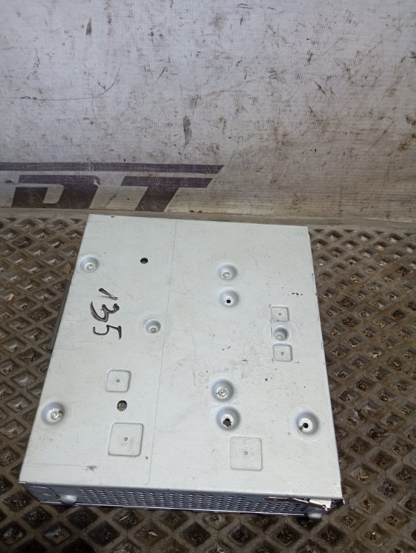 Блок управления Audi Q5 2010 8R