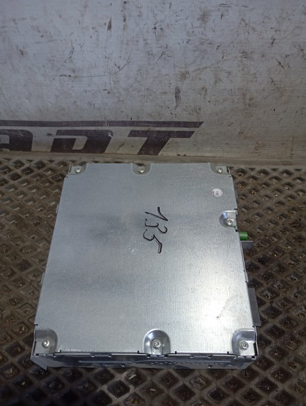 Блок управления Audi Q5 2010 8R