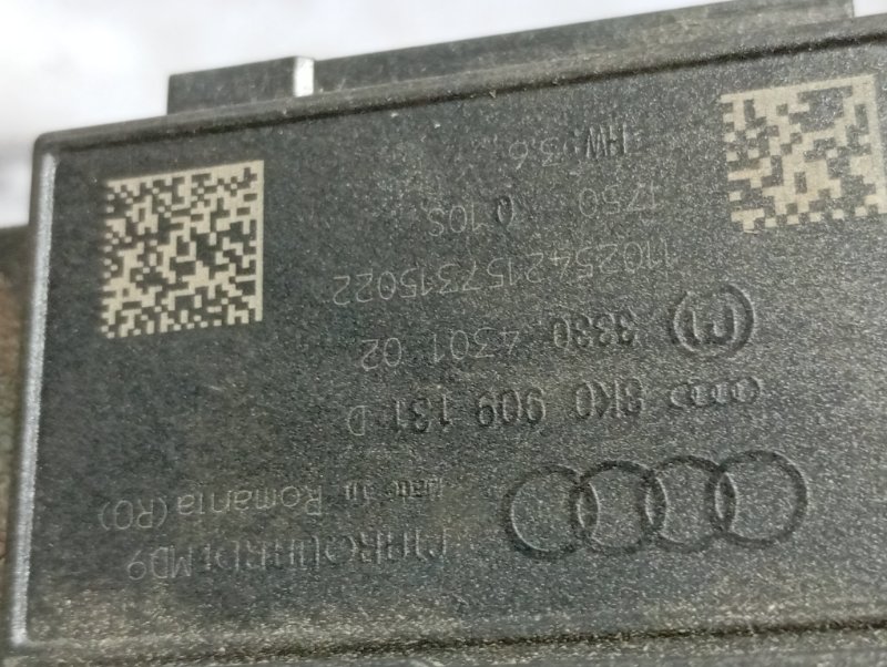 Ключ зажигания Audi Q5 2010 8R