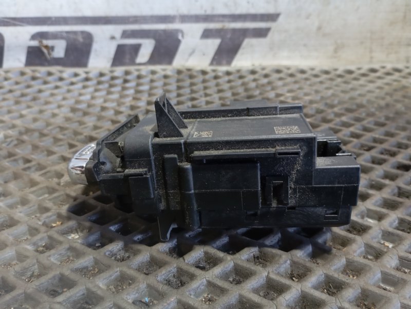 Ключ зажигания Audi Q5 2010 8R