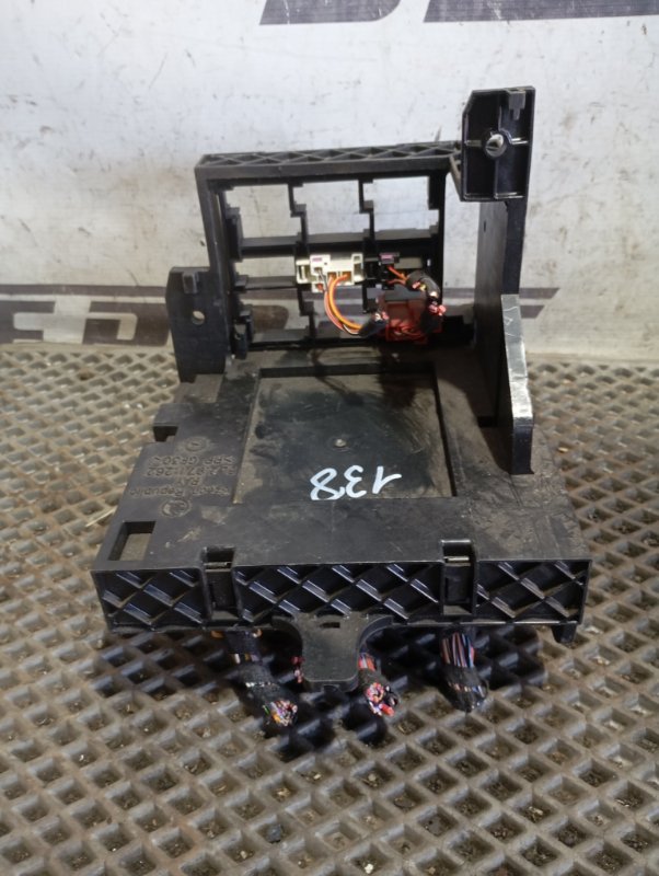 Блок предохранителей Skoda YETI 2015