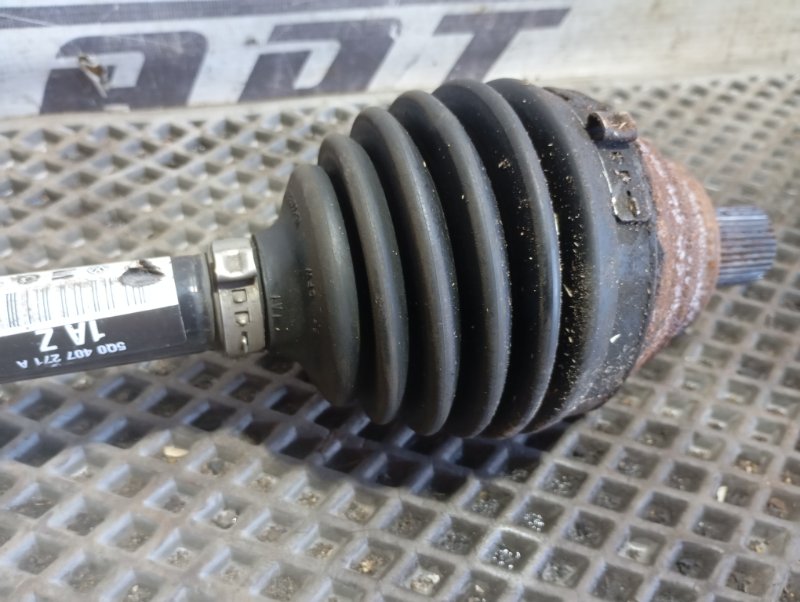 Вал приводной Skoda YETI 2015