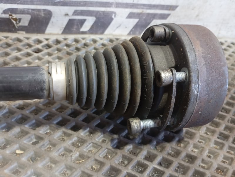 Вал приводной Skoda YETI 2015