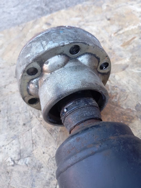 Вал карданный Volkswagen Touareg 2006 GP