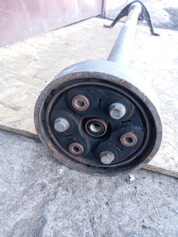 Вал карданный Skoda Karoq 2018