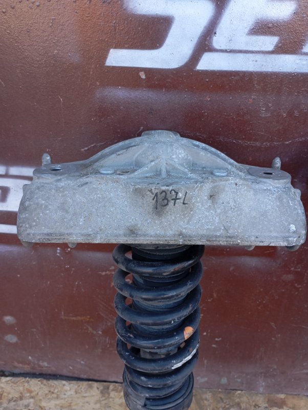 Стойки Volkswagen Touareg 2006 GP