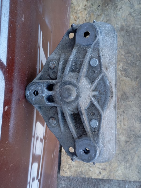 Стойки Volkswagen Touareg 2006 GP