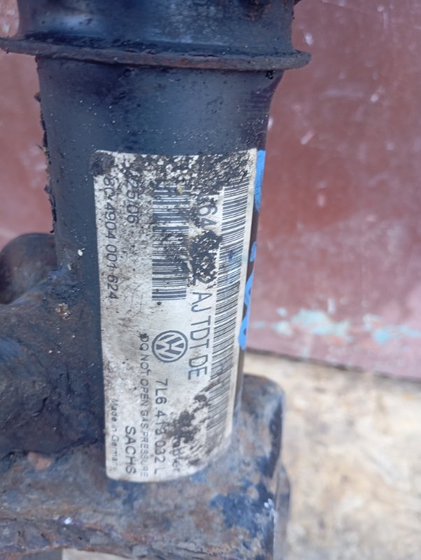 Стойки Volkswagen Touareg 2006 GP