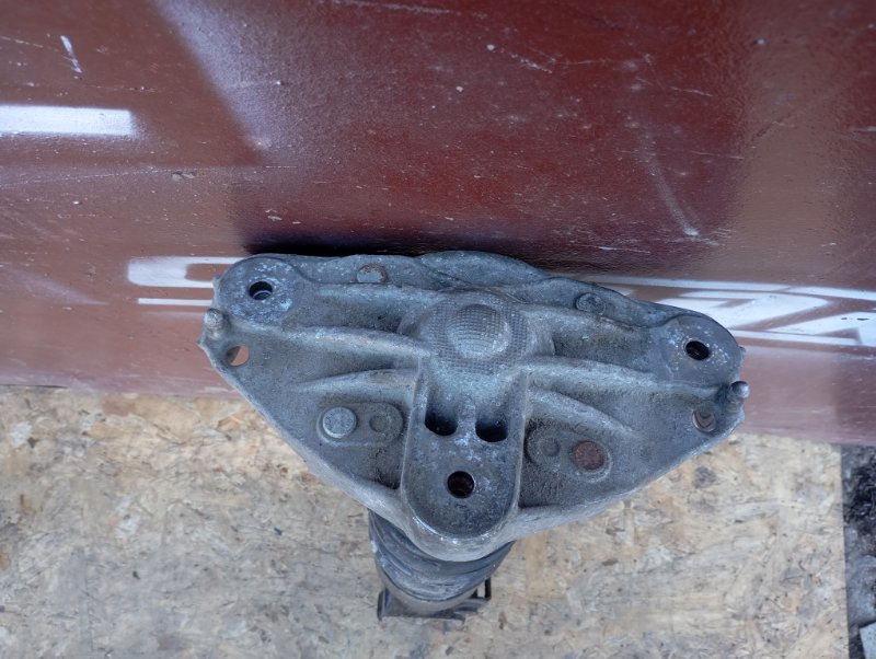 Стойки Volkswagen Touareg 2006 GP