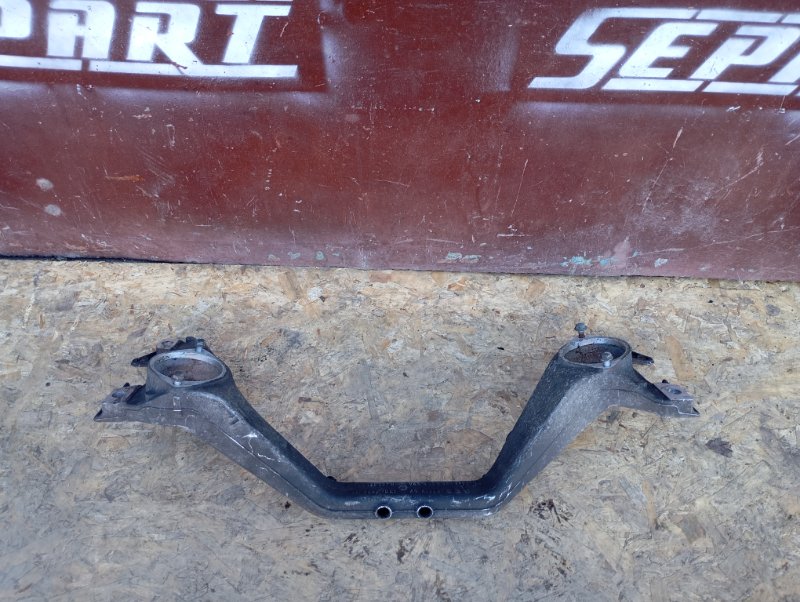 Балка подвески Volkswagen Touareg 2006 GP