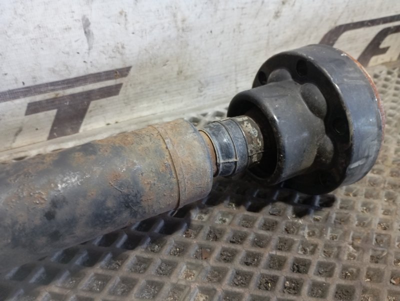Вал карданный Volkswagen Touareg 2006 GP
